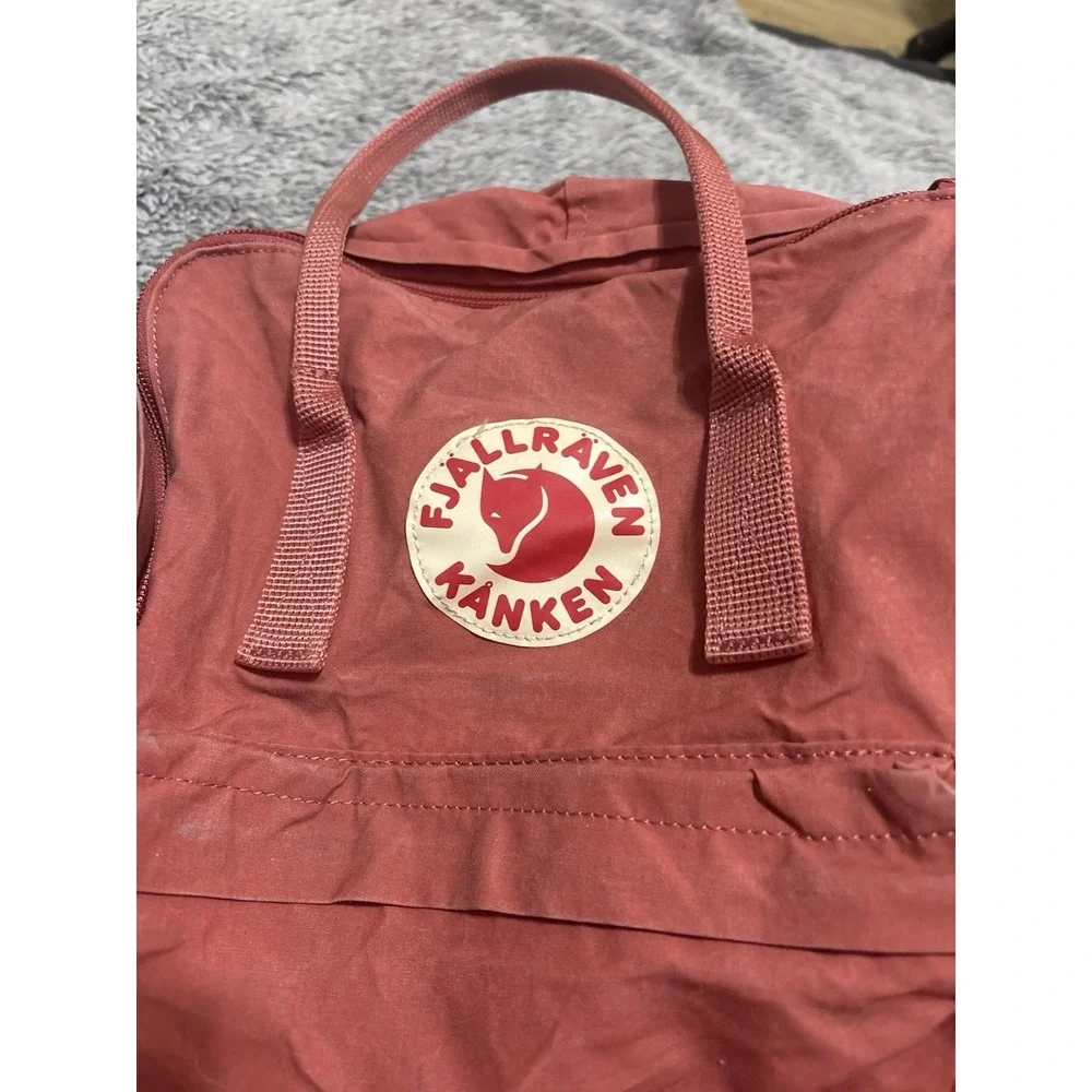 Fjallraven Kanken Backpack Daypack Pink